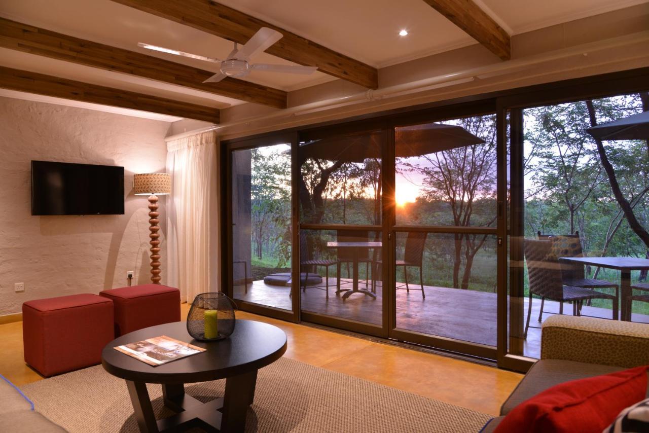 Victoria Falls Safari Suites Zimmer foto